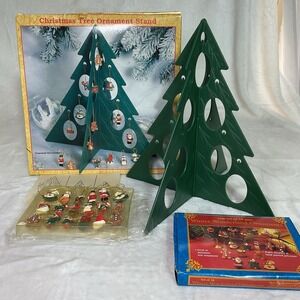 Vintage Giftco 3‎ D christmas tree & 18 Winter Wonderland hanging ornaments